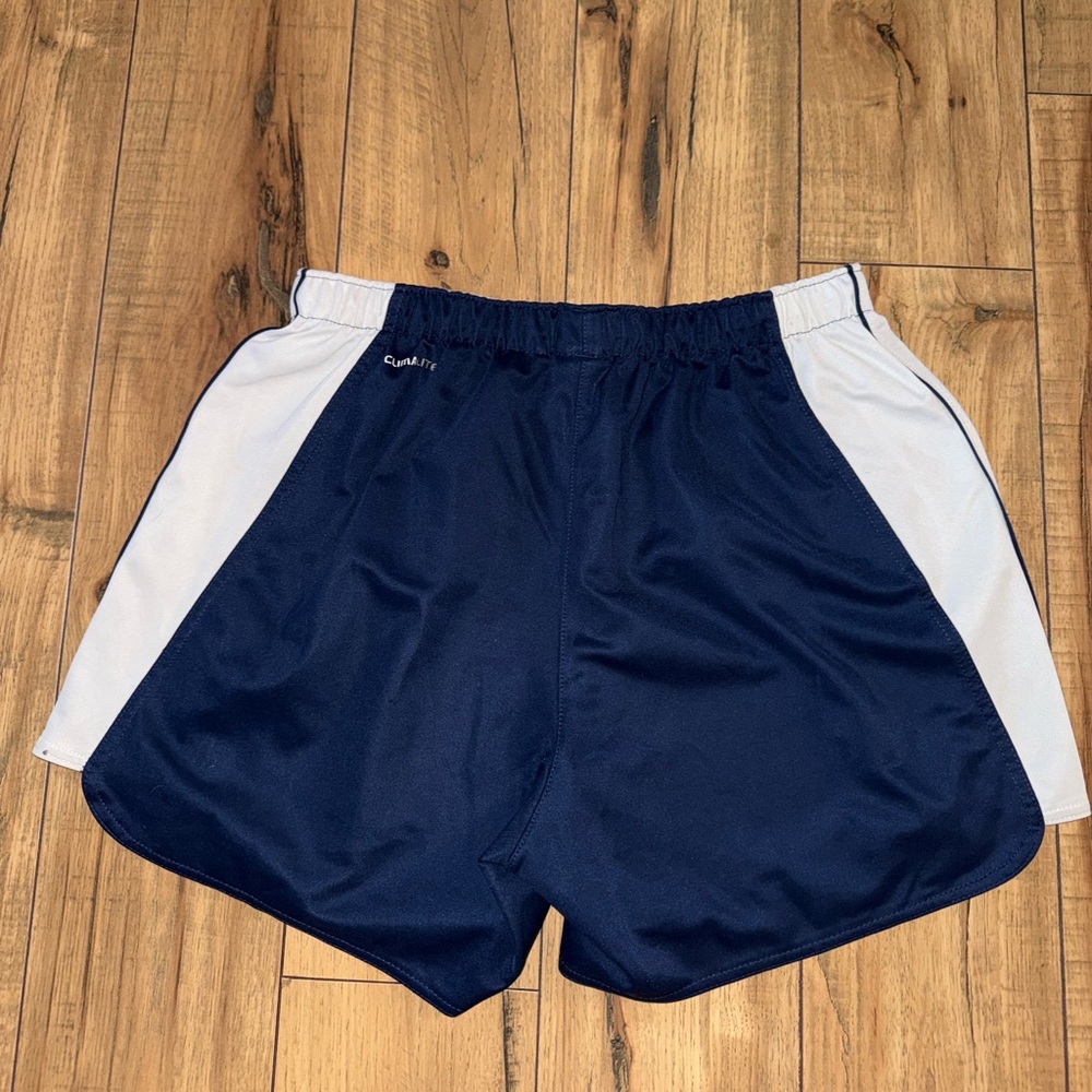 Dark blue adidas shorts - Picture 4 of 4